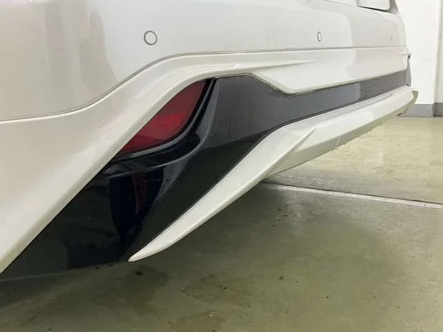 Toyota PRIUS A　ツーリングセレクション photo 4