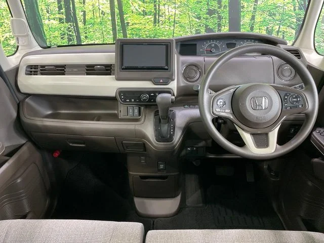 Honda N BOX L photo 2