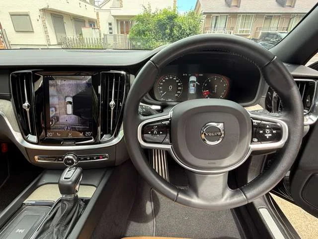 Volvo VOLVO V60 CROSS COUNTRY T5　AWD　プロ photo 4