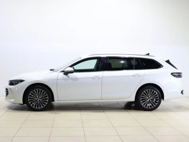 Volkswagen VOLKSWAGEN PASSAT wagon 4WD TDI　4モーション　エレガンス photo 3