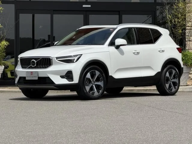 Volvo VOLVO XC40 ウルトラ　B4　AWD 2024