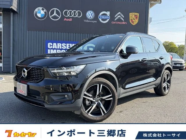 Volvo VOLVO XC40 B4　AWD　Rデザイン 2021
