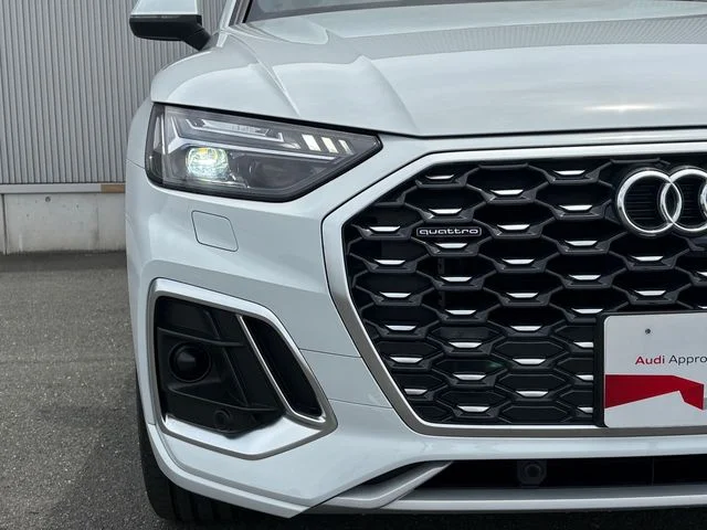 Audi AUDI Q5 SPORTBACK 40　TDI　クワトロ　Sライン photo 4