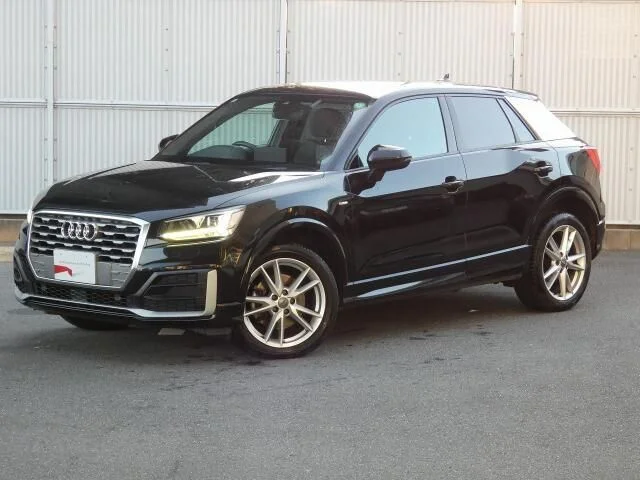 Audi AUDI Q2 30　TFSI　スポーツ　Sラインパッケ 2019