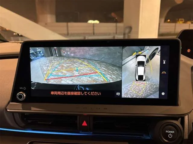Toyota PRIUS 4WD Z photo 4