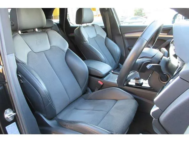 Audi AUDI Q5 40　TDI　クワトロ　Sライン photo 2