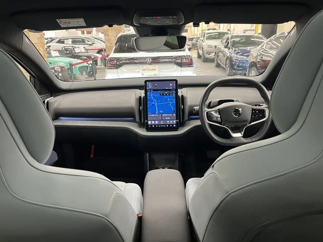 Volvo VOLVO EX30 ウルトラSモーターエクステンデッドレンジ photo 2