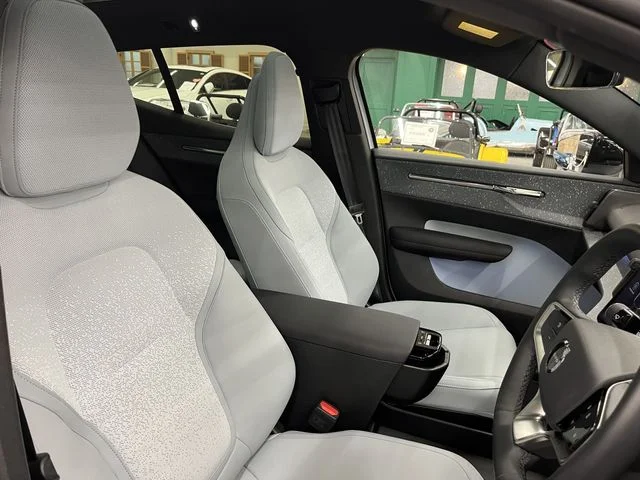 Volvo VOLVO EX30 ウルトラSモーターエクステンデッドレンジ photo 4