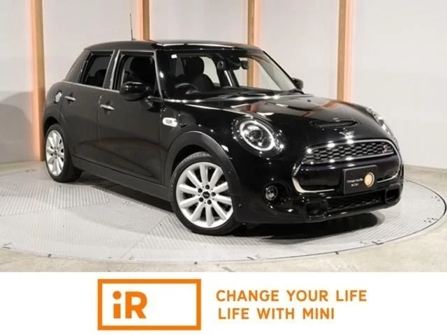 Bmw MINI COOPER SD 5DOOR ベースグレード 2020