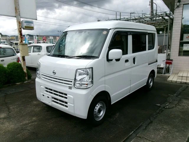 Nissan NV100 CLIPPER DX　GL　セーフティパッケージ　HR photo 3