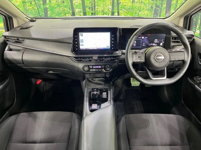Nissan NOTE 4WD X　FOUR photo 2