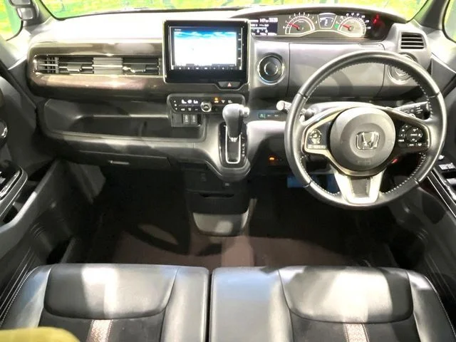 Honda N BOX CUSTOM 4WD G　Lターボ　ホンダセンシング photo 2