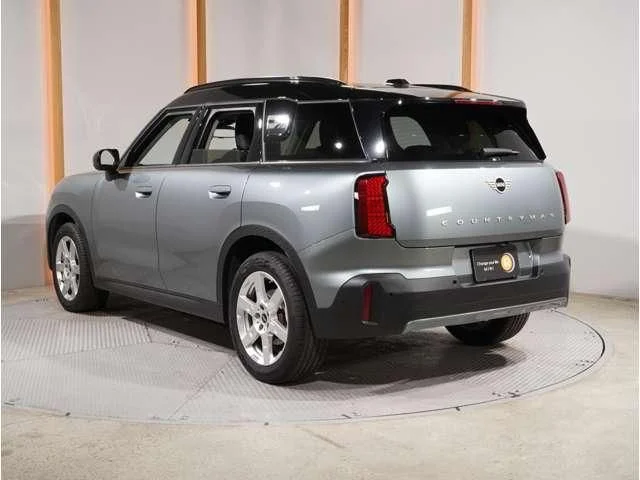 Bmw MINI COUNTRYMAN D photo 2