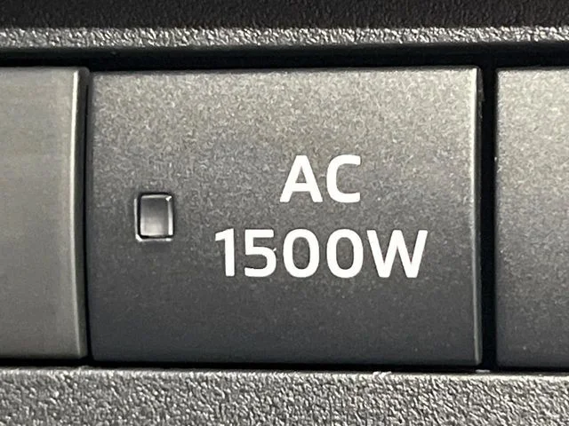 Mitsubishi OUTLANDER PHEV P photo 4