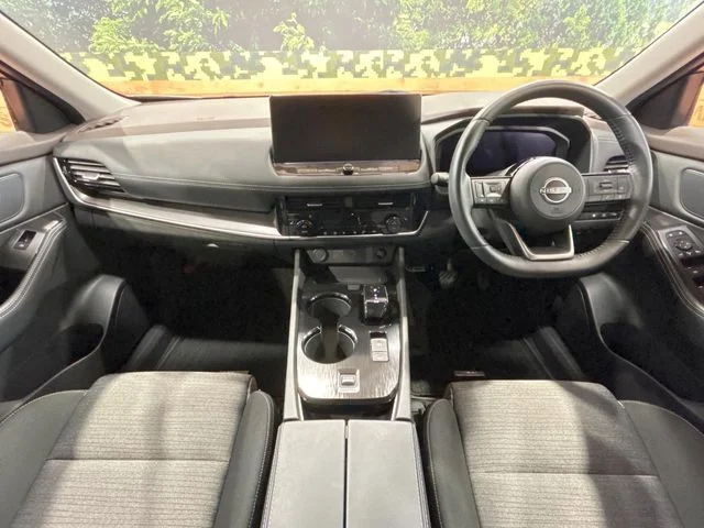 Nissan X-TRAIL HYBRID 2WD X photo 2