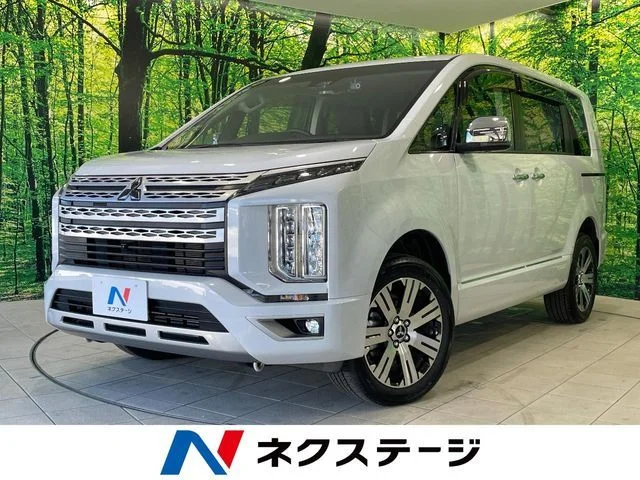 Mitsubishi DELICA D:5 4WD P 2024