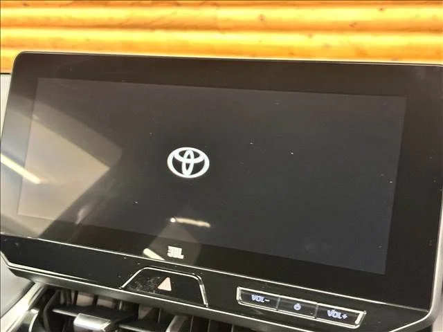 Toyota HARRIER 2WD Z photo 3