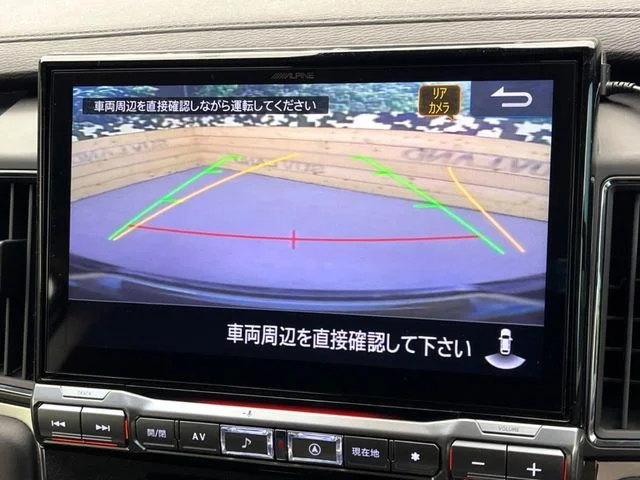 Mitsubishi DELICA D:5 4WD シャモニー photo 4