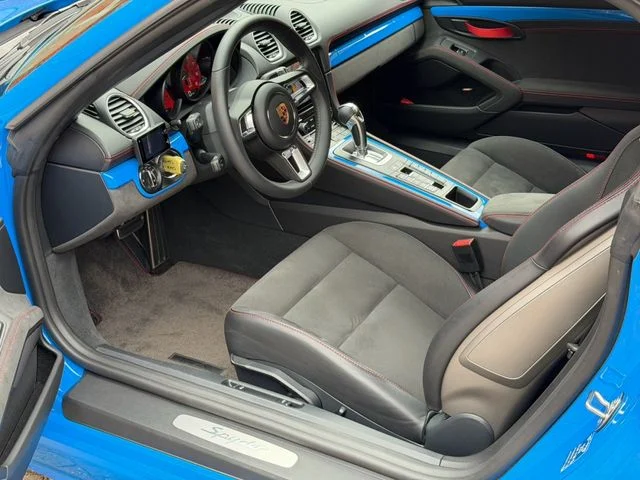 Porsche PORSCHE 718Spyder ベースグレード photo 2