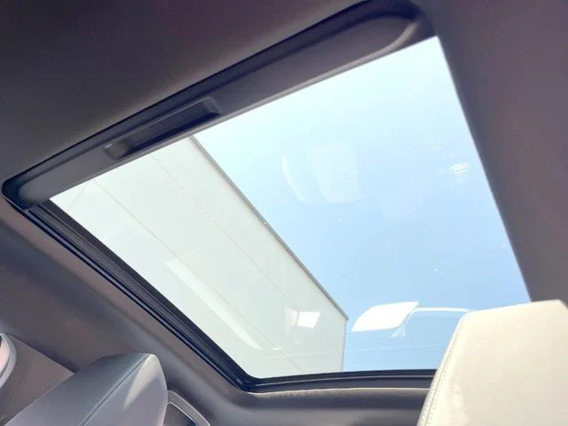 Peugeot PEUGEOT 2008 GT　ドライブエディション photo 4
