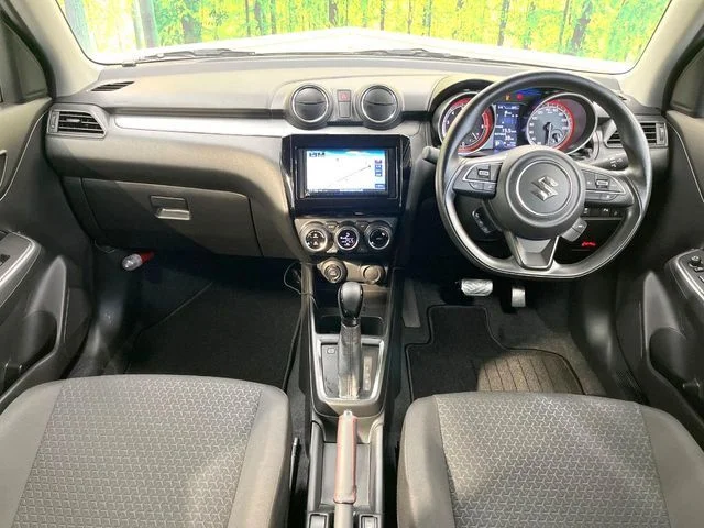 Suzuki SWIFT XG photo 2