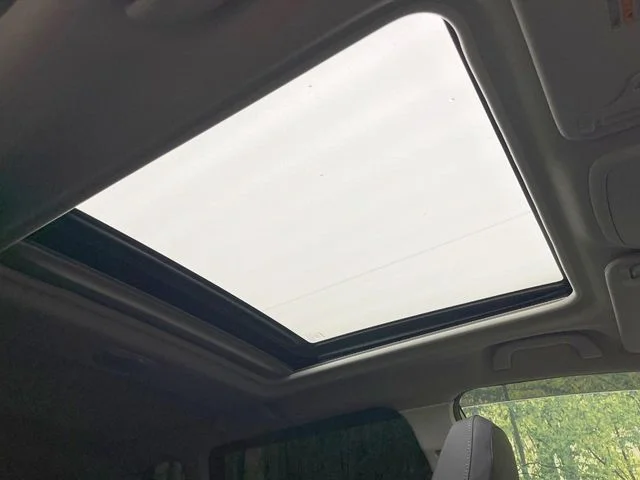 Subaru FORESTER プレミアム photo 3