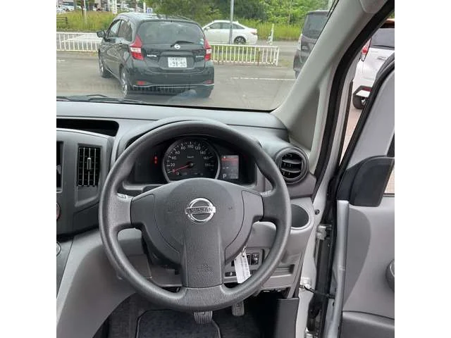 Nissan NV200 VANETTE van 4WD DX photo 4