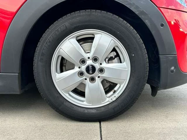 Bmw MINI COOPER D ベースグレード photo 4