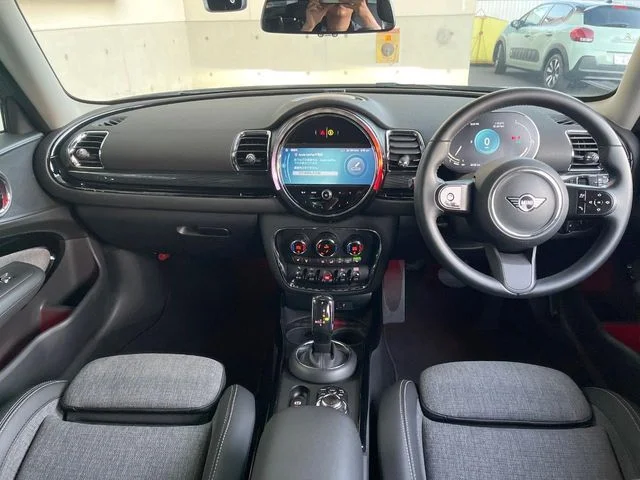 Bmw MINI COOPER D CLUBMAN ベースグレード photo 2