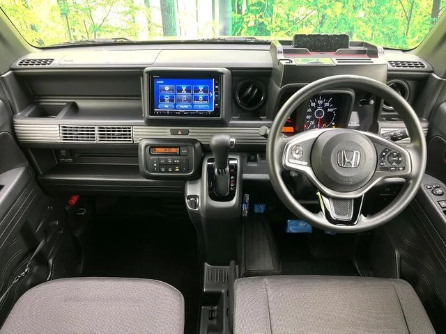 Honda N-VAN+STYLE ファン　ターボ photo 2