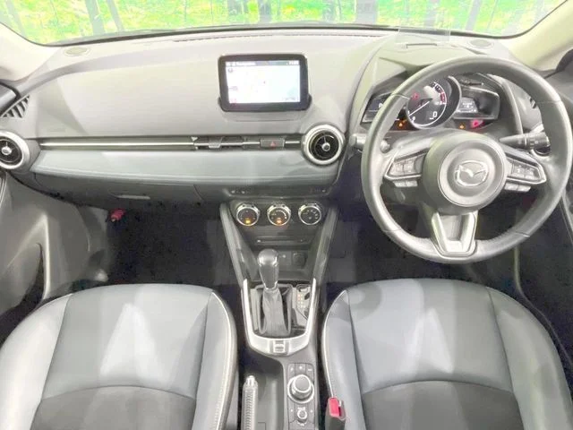 Mazda MAZDA2 15S　Lパッケージ photo 2