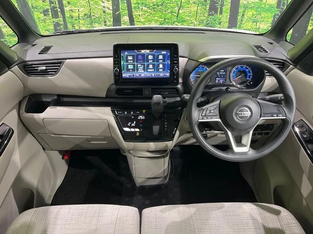 Nissan ROOX X photo 2