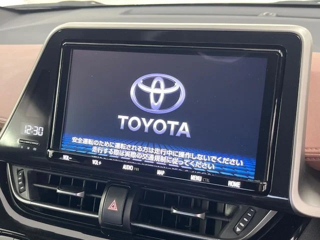 Toyota C-HR G　ハイブリッド　モード　ブルーノ photo 3