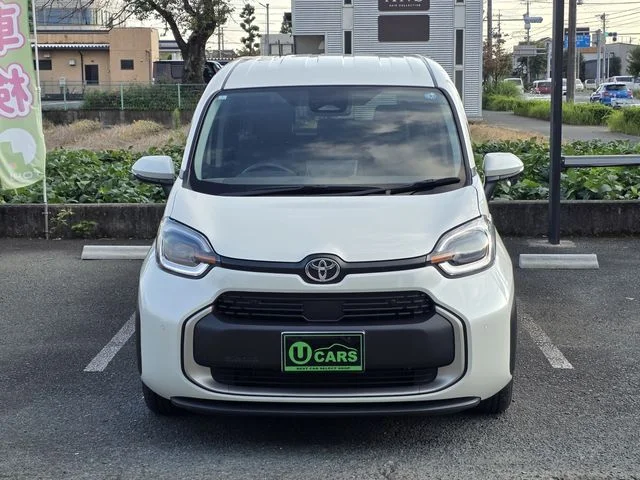 Toyota SIENTA HYBRID Z 2024