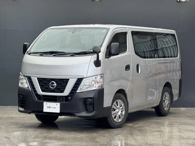 Nissan NV350 CARAVAN DX　平床　ロング 2021