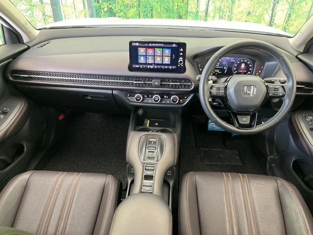 Honda ZR-V e:HEV Z photo 3
