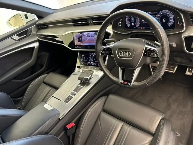 Audi AUDI A6 45　TFSI　クワトロ　スポーツ photo 2