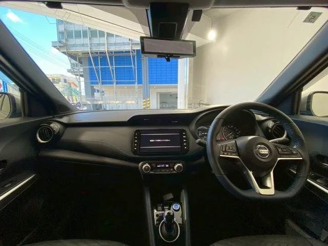 Nissan KICKS オーテック photo 3