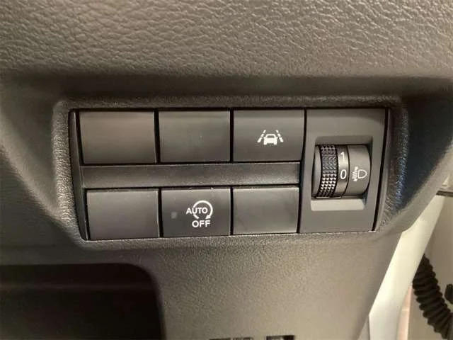 Mitsubishi eK WAGON M photo 3