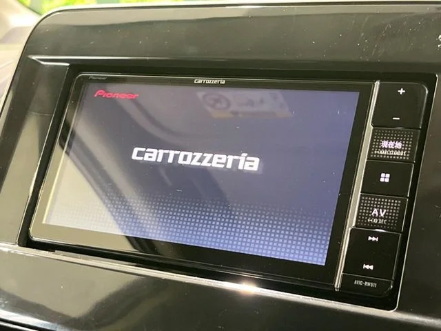 Nissan SERENA S-HYBRID ハイウェイスター　V photo 4