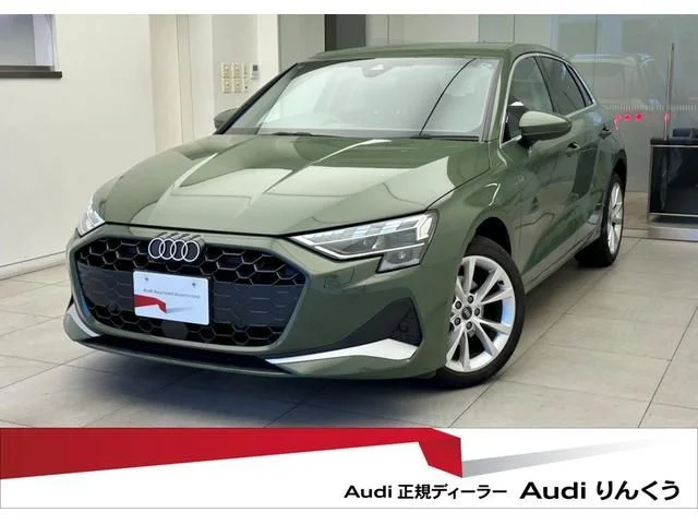 Audi AUDI A3 SPORTBACK 30　TFSI　アドバンスド 2025