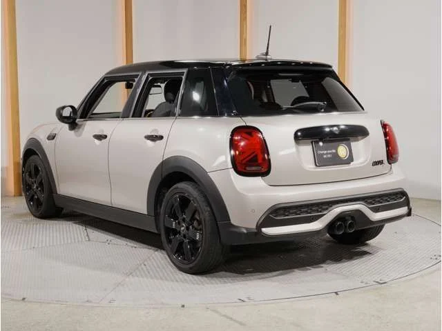 Bmw MINI COOPER S 5DOOR ベースグレード photo 2