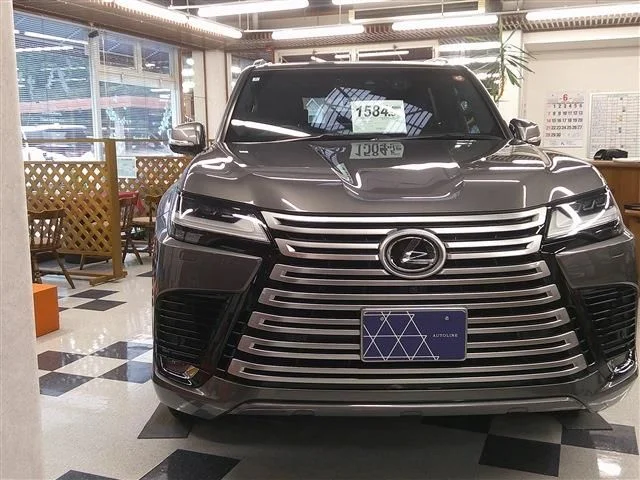 Toyota LEXUS LX600 ベースグレード 2022