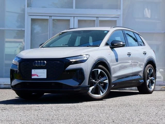 Audi AUDI Q4 e-tron 45　Sライン 2025