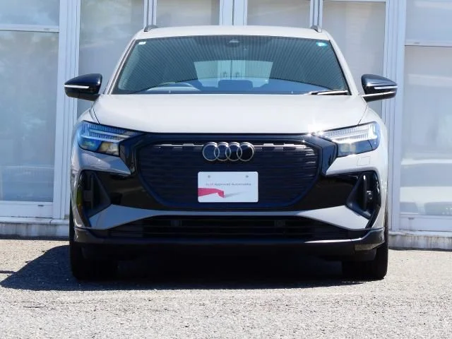 Audi AUDI Q4 e-tron 45　Sライン photo 2