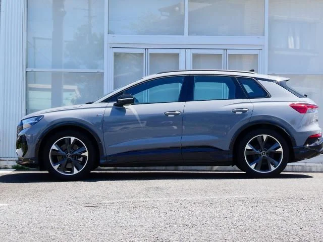 Audi AUDI Q4 e-tron 45　Sライン photo 3