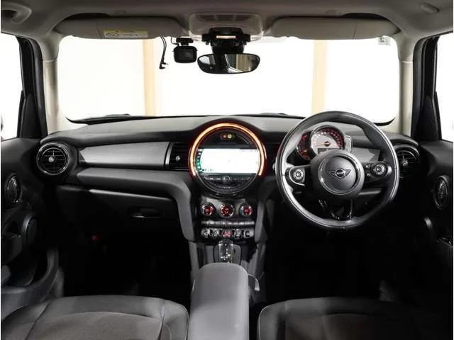 Bmw MINI COOPER D 5DOOR ベースグレード photo 3