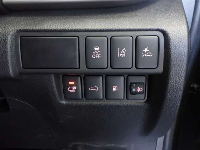 Mitsubishi ECLIPSE CROSS PHEV PHEV　2．4　G photo 2