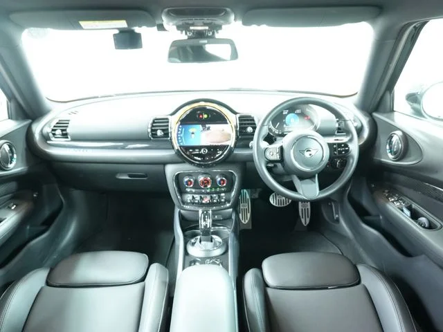 Bmw MINI COOPER D CLUBMAN ブリック　レーン　エディション photo 2
