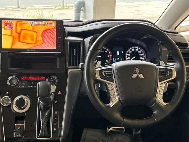 Mitsubishi DELICA D:5 4WD ジャスパー photo 2